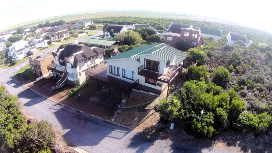 5 Bedroom Property for Sale in Witsand Western Cape